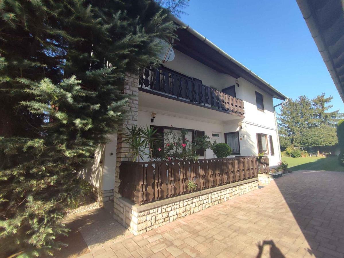 Holiday Home In Balatonboglar 45807 Extérieur photo